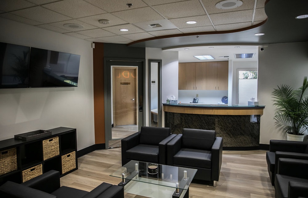 Huddle Men's Health TRT Clinic - Reviews & Appointment - 2025